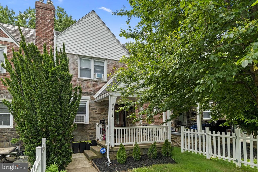 2348 HIGHLAND AVE, Drexel Hill, PA 19026
