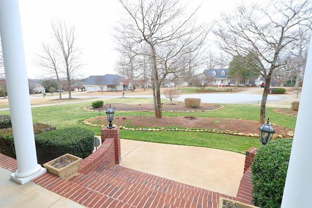 508 Doubletree Court, Inman, SC 29349