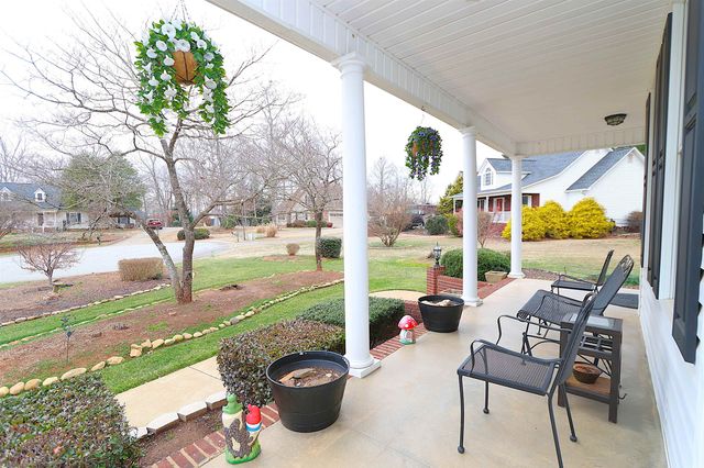 508 Doubletree Court, Inman, SC 29349