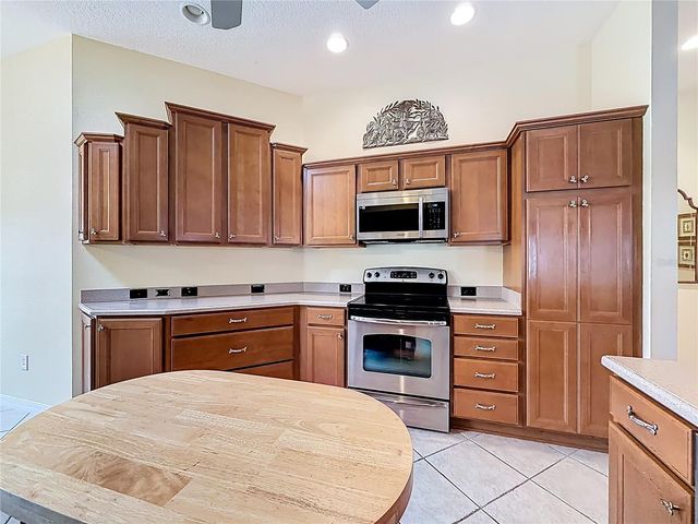 2679 LANTANA AVENUE, The Villages, FL 32162