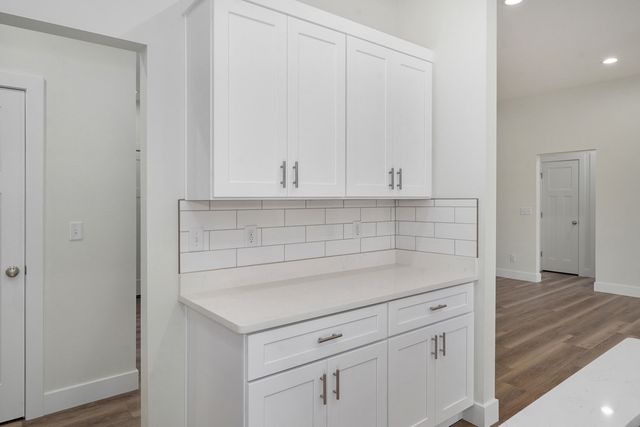 3026 E Bradford East Street, Republic, MO 65738