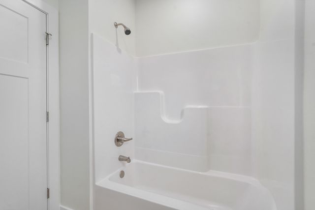 3026 E Bradford East Street, Republic, MO 65738