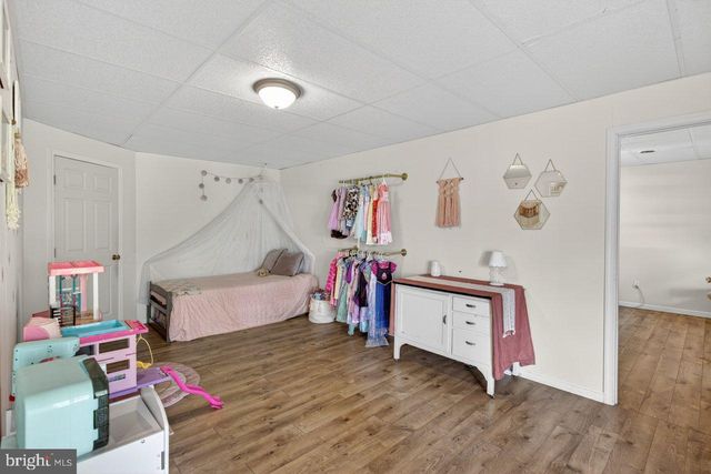 8570 S MIDDLE RD, Mount Jackson, VA 22842