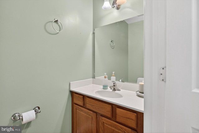 8570 S MIDDLE RD, Mount Jackson, VA 22842