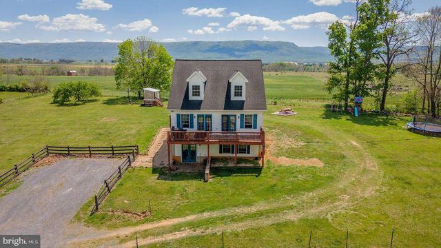 8570 S MIDDLE RD, Mount Jackson, VA 22842