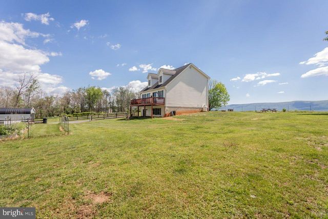 8570 S MIDDLE RD, Mount Jackson, VA 22842