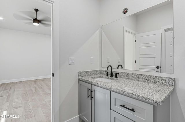 1417 NAMBI DESERT Drive, Chaparral, NM 88081