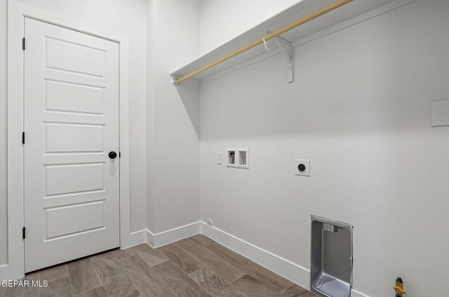 1417 NAMBI DESERT Drive, Chaparral, NM 88081