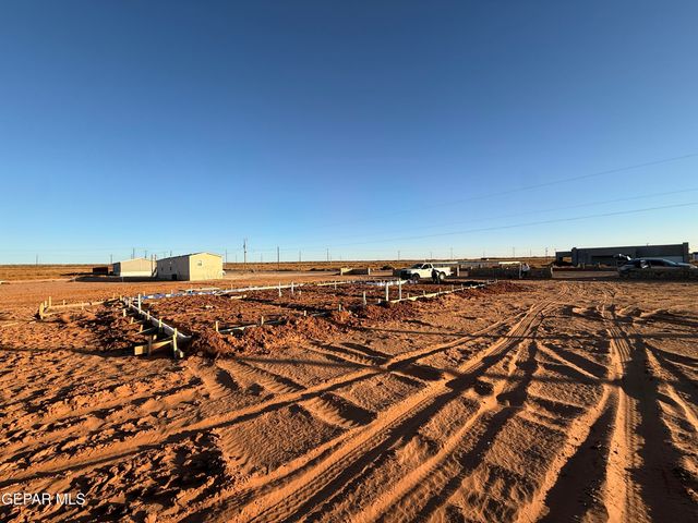 1417 NAMBI DESERT Drive, Chaparral, NM 88081