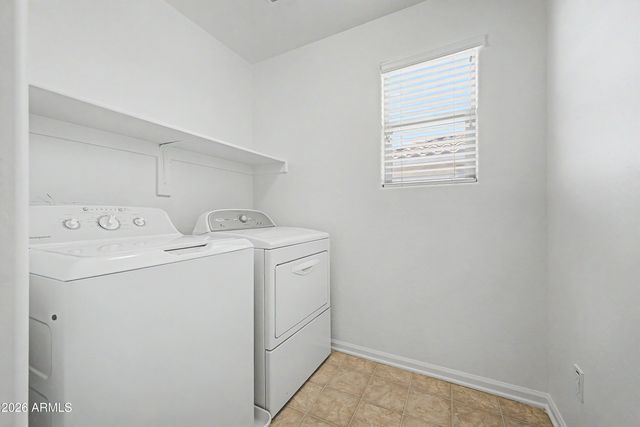 931 S SABINO Drive, Gilbert, AZ 85296