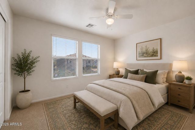 931 S SABINO Drive, Gilbert, AZ 85296
