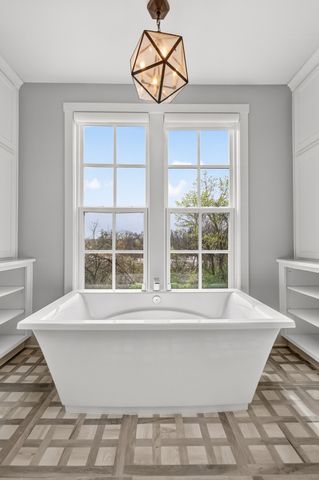 901B Gale Ln, Nashville, TN 37204