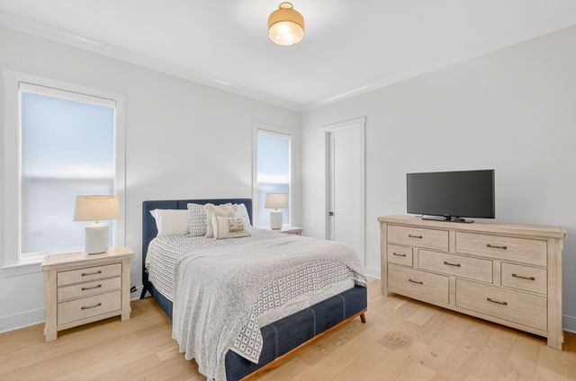 901B Gale Ln, Nashville, TN 37204