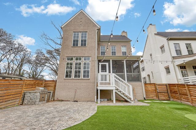 901B Gale Ln, Nashville, TN 37204