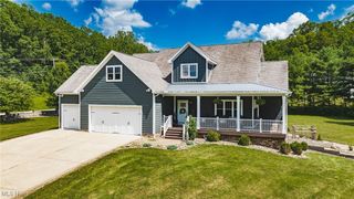 2 Millers Landing, Parkersburg, WV 26104