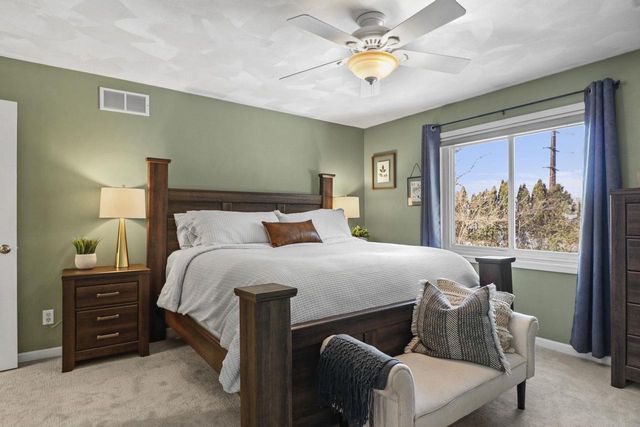 5564 Colleen Circle, Fitchburg, WI 53711