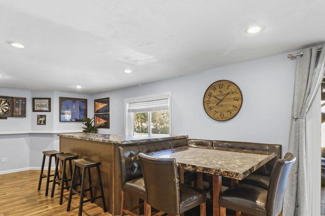 5564 Colleen Circle, Fitchburg, WI 53711