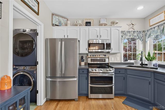 1505 Vanderbilt Avenue, North Tonawanda, NY 14120