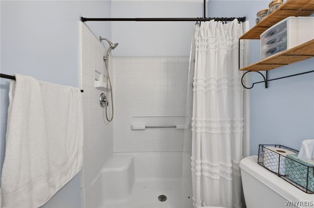 1505 Vanderbilt Avenue, North Tonawanda, NY 14120
