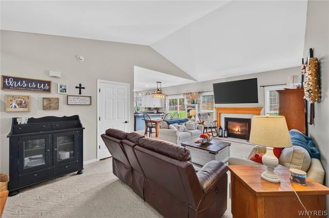 1505 Vanderbilt Avenue, North Tonawanda, NY 14120