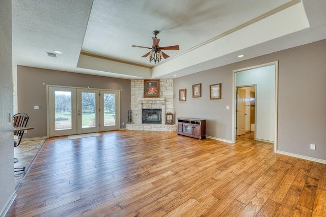 121 Amber CRK, Burnet, TX 78611