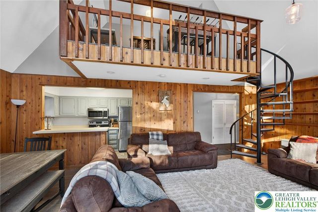 31 Boulder Road, Kidder Twp, PA 18624