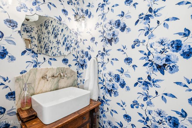 1944 Stonesgate Street, Westlake Village, CA 91361