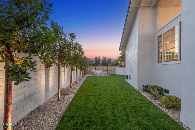 1944 Stonesgate Street, Westlake Village, CA 91361