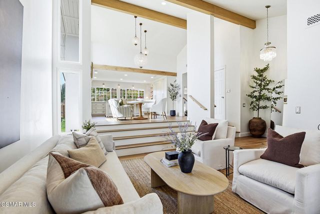 1944 Stonesgate Street, Westlake Village, CA 91361