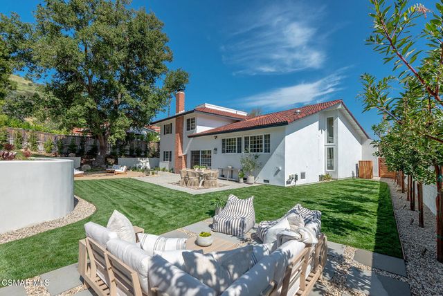 1944 Stonesgate Street, Westlake Village, CA 91361