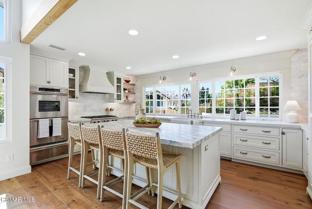 1944 Stonesgate Street, Westlake Village, CA 91361