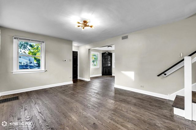 3041 W 113th Place, Merrionette Park, IL 60803