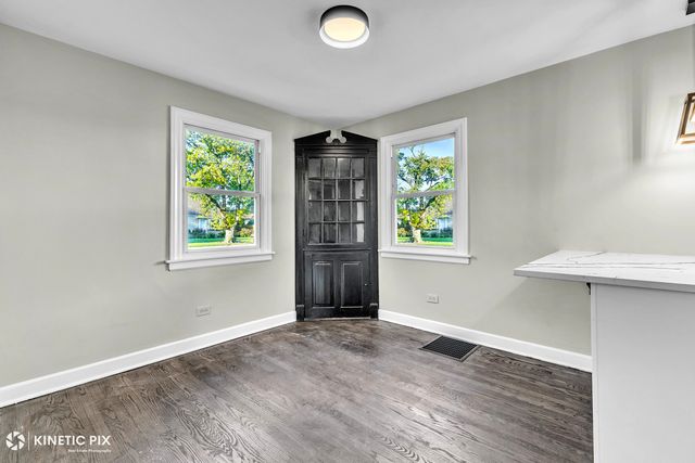 3041 W 113th Place, Merrionette Park, IL 60803
