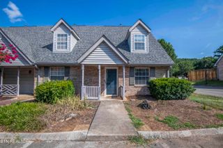 3301 Trace Court, Knoxville, TN 37912