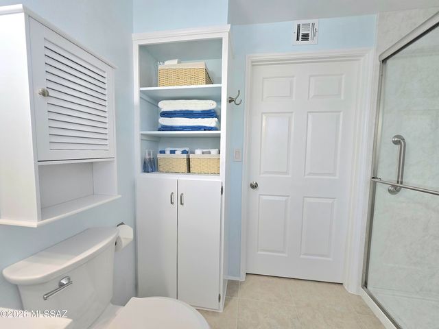 210 W Camino Alameda, Green Valley, AZ 85614