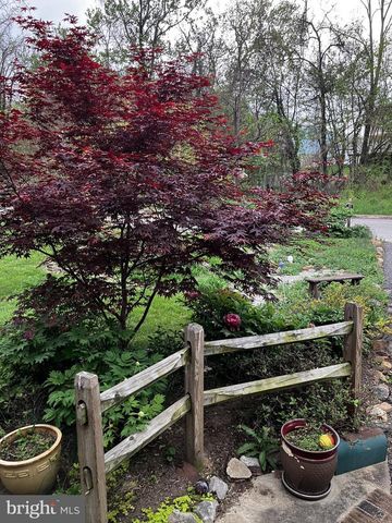 1111 CUMMINGS AVE, Baltimore, MD 21228