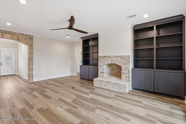 135 Shiloh Parkway Drive, Brandon, MS 39042