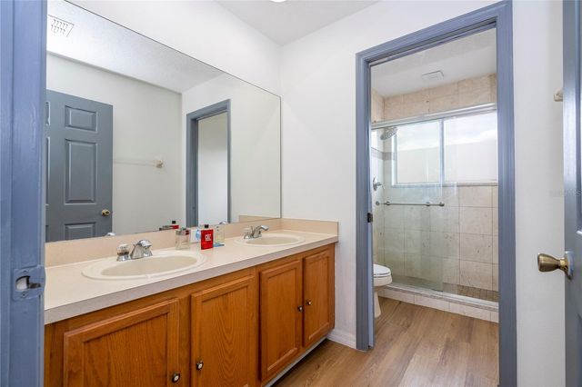 1886 ISLAND WALK DRIVE, Orlando, FL 32824