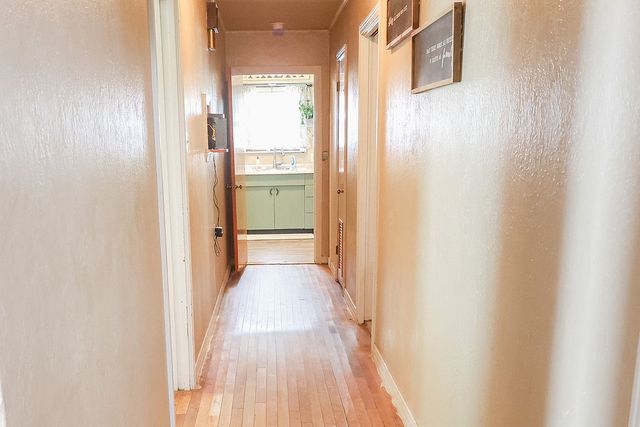 725 S Austin Street, De Leon, TX 76444