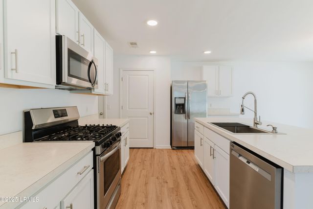 204 Mascot Court, Hardeeville, SC 29909