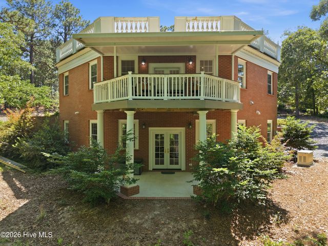 195 Canter Lane, Pinehurst, NC 28374