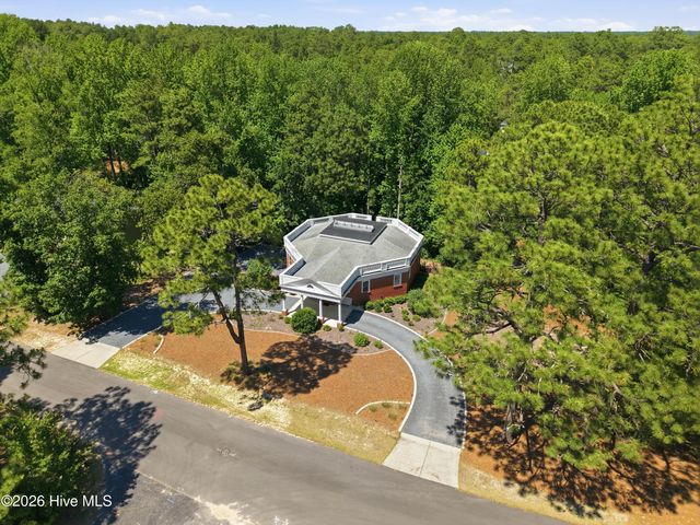 195 Canter Lane, Pinehurst, NC 28374