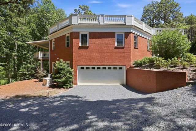 195 Canter Lane, Pinehurst, NC 28374