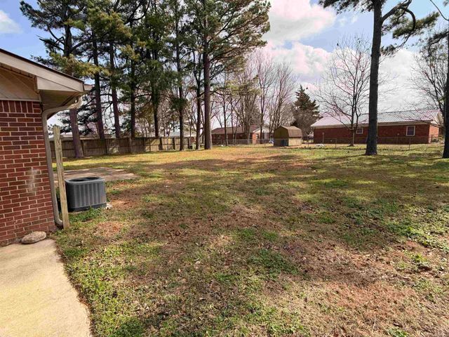 816 E 7th Street, Rector, AR 72454