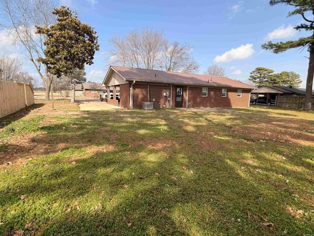 816 E 7th Street, Rector, AR 72454