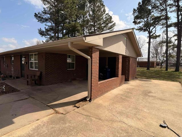 816 E 7th Street, Rector, AR 72454