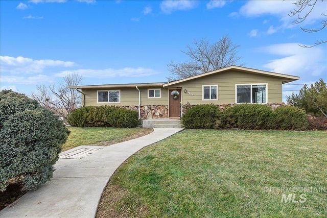 3804 Dorman Ave, Caldwell, ID 83605