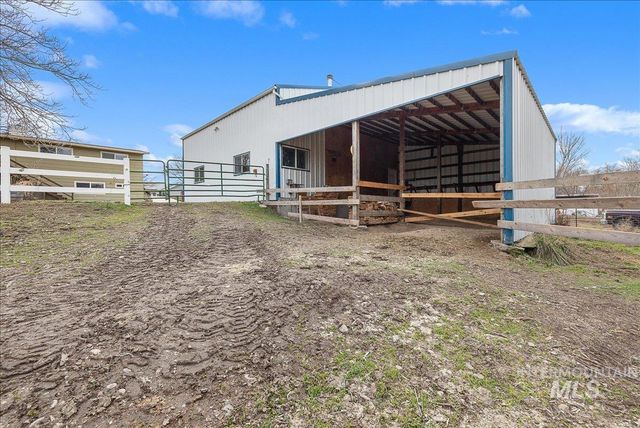 3804 Dorman Ave, Caldwell, ID 83605