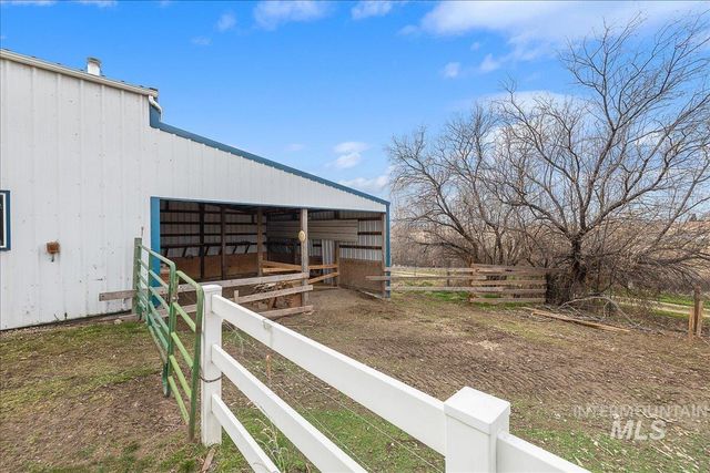 3804 Dorman Ave, Caldwell, ID 83605