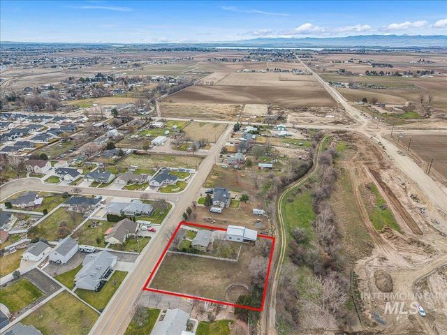 3804 Dorman Ave, Caldwell, ID 83605
